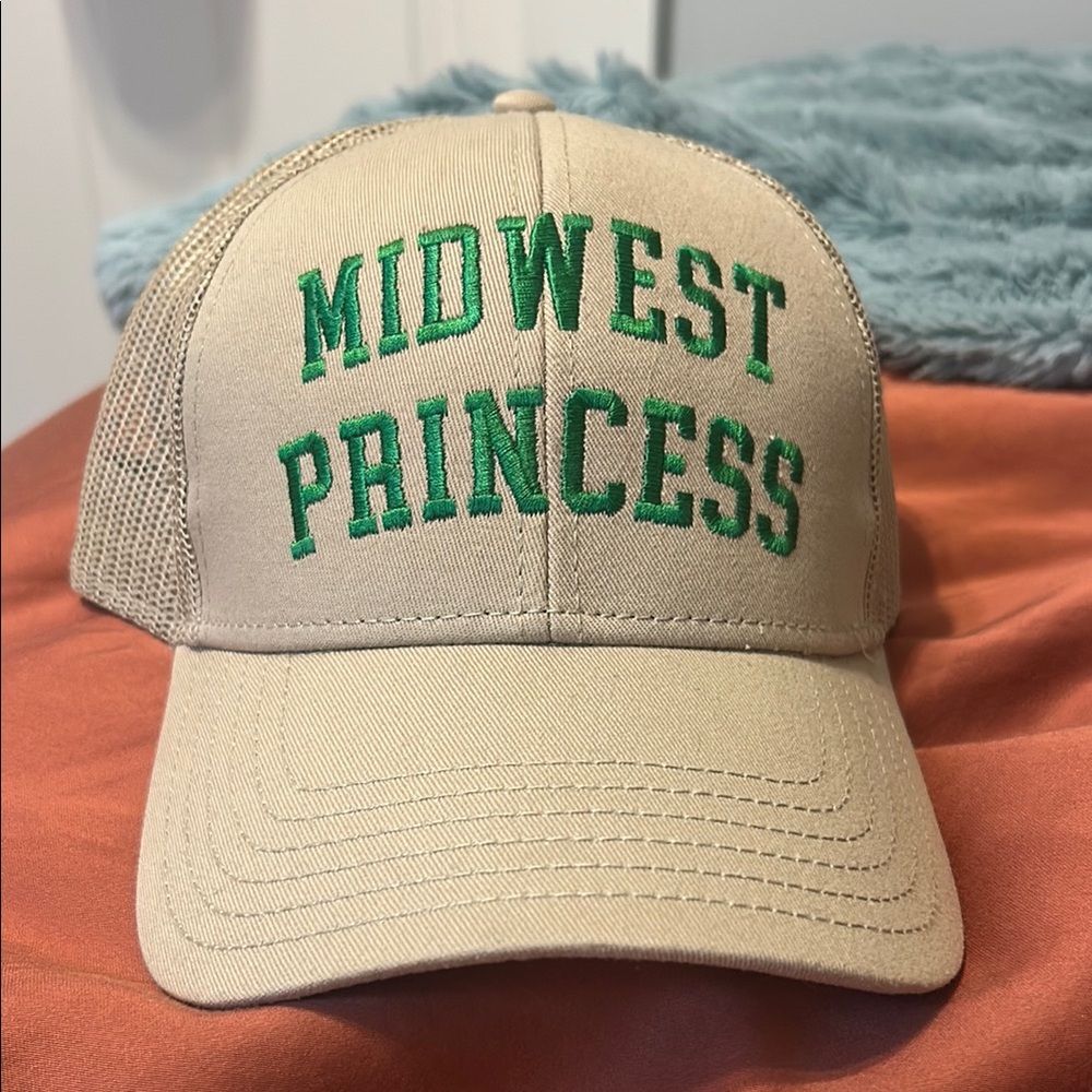Chapppell Roan Midwest Princess Tan Cap